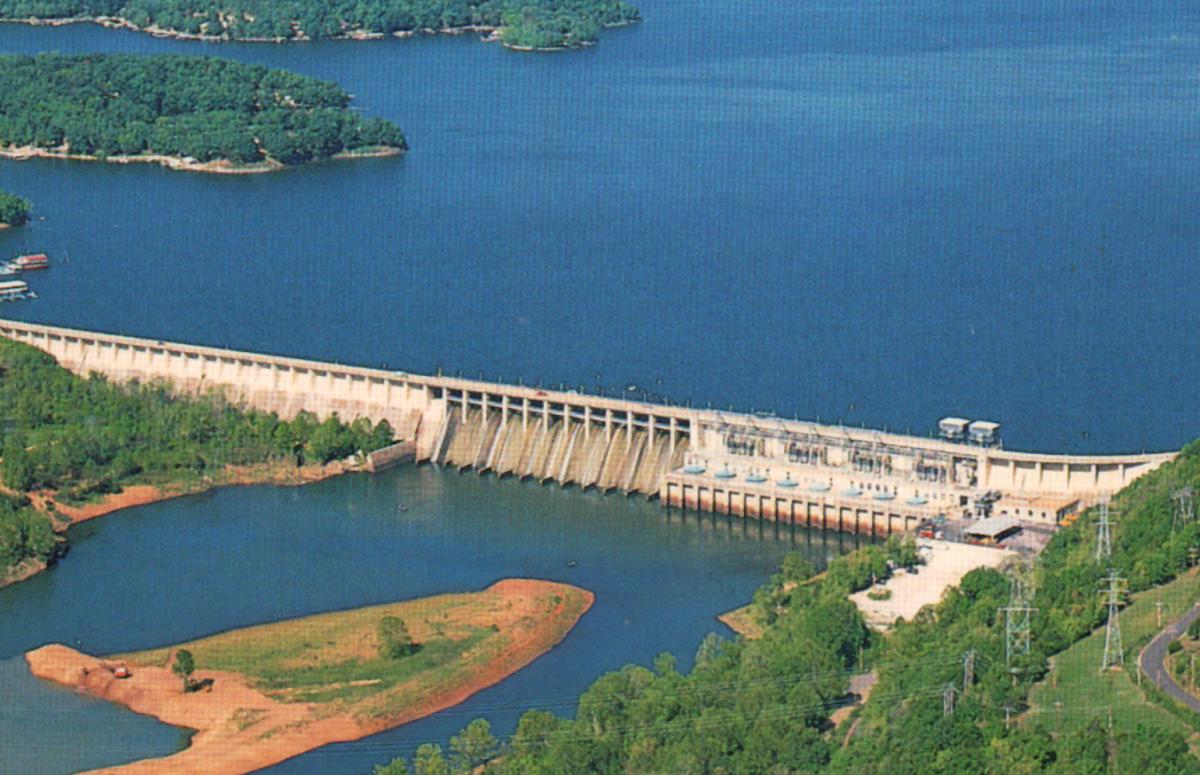 ARG helped to list the Bagnell Dam at Lake of the Ozarks to the NRHP in 2008.